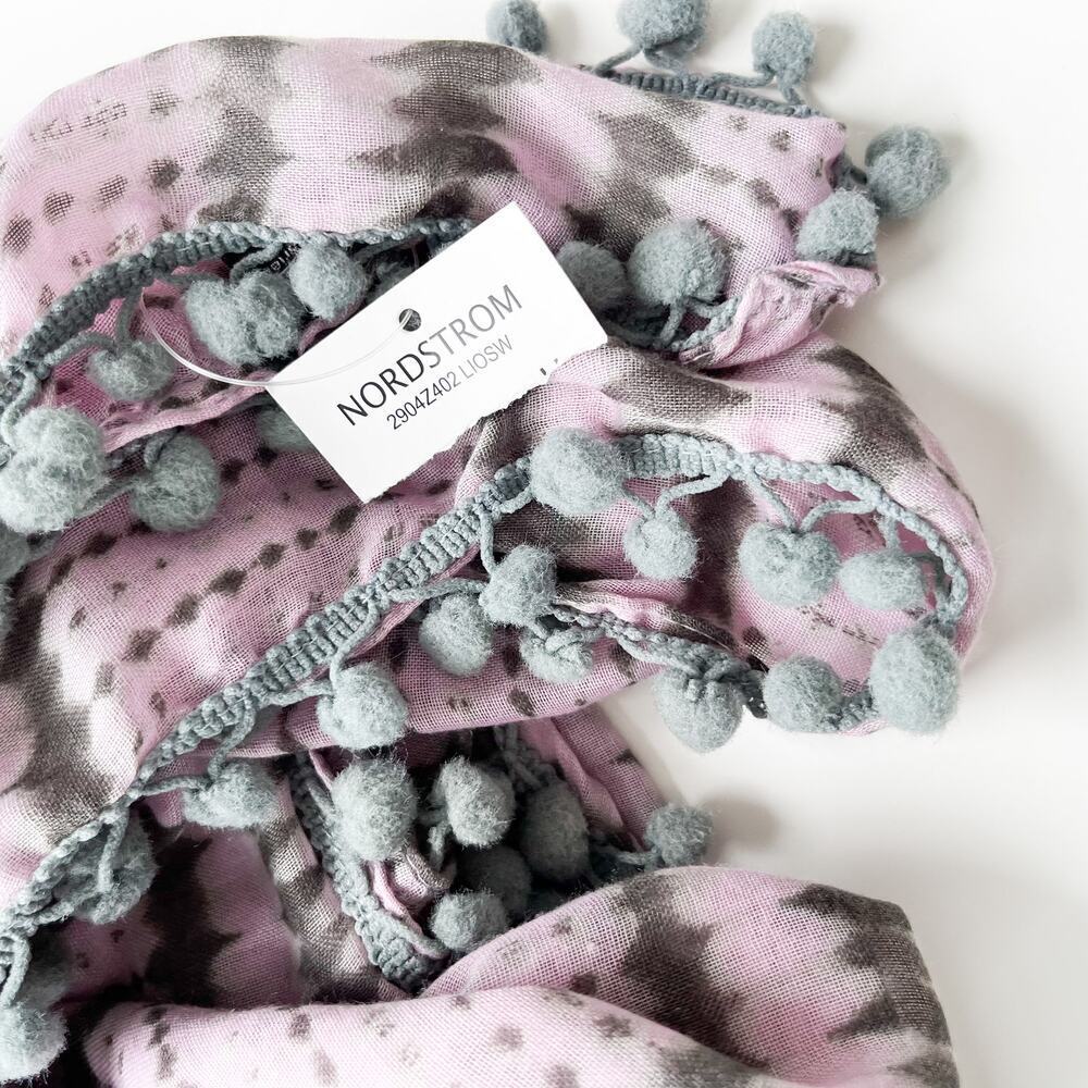 NWT‎ Nordstrom Roffe Pom Pom Tie Dye Scarf Shawl Coverup Wrap Purple Gray